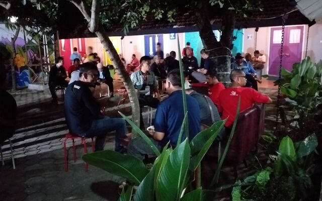 Home Addicts Hostel