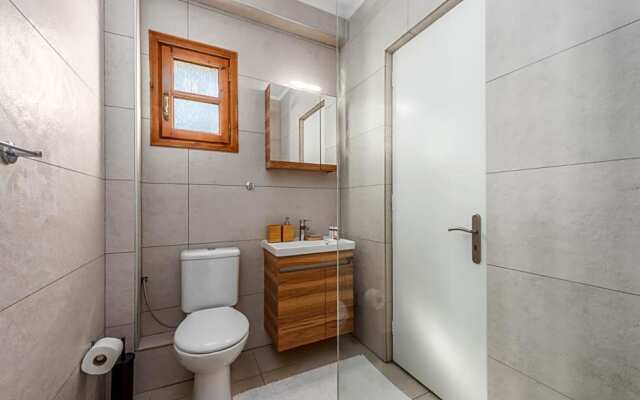 Albouro Seafront Apartments