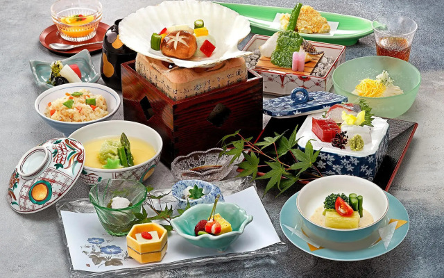Ooedo Onsen Monogatari Premium Yoshinoya Irokuen