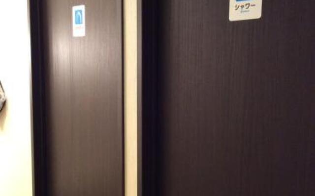 Okubo Bnbplus Capsule Hotel Mix Dormitory