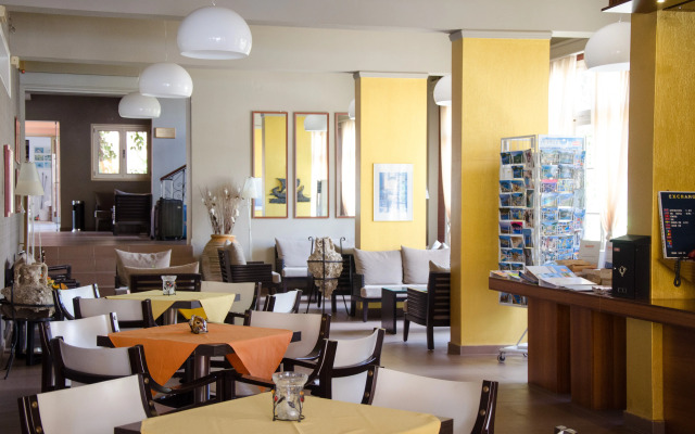Athos Hotel
