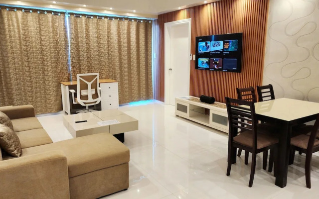 La Mirada Residences