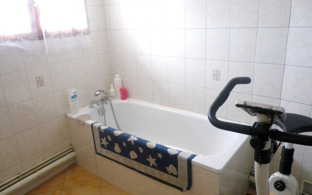 House With 5 Bedrooms in Saint-pierre-dels-forçats, With Wonderful Mou