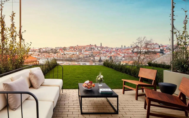 Tivoli Kopke Porto Gaia Hotel