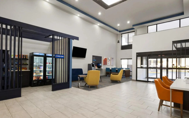 Holiday Inn Express & Suites Sebring by IHG