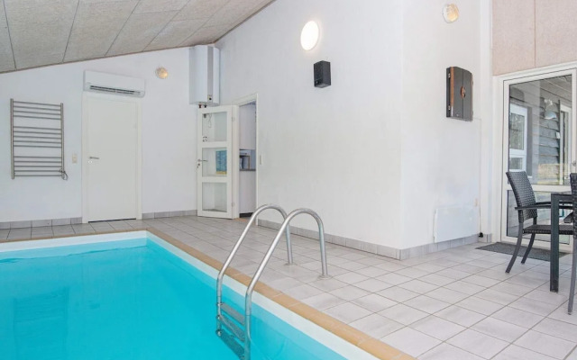 10 Person Holiday Home in Ebeltoft