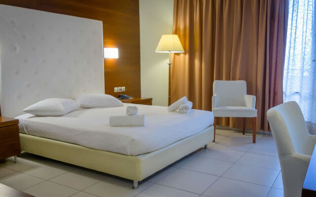 Marmari Bay Hotel