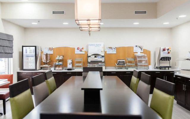 Holiday Inn Express & Suites Sweetwater by IHG