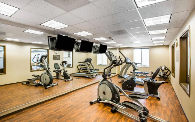 Comfort Inn & Suites