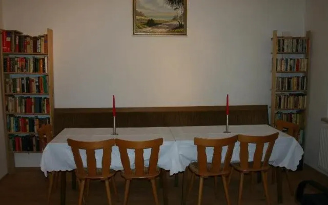 Hotel-Pension "Alte Schule"