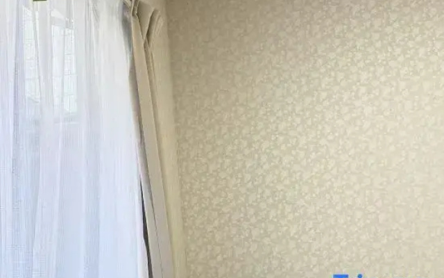 Private Japanese Garden House Parking Baby Bed