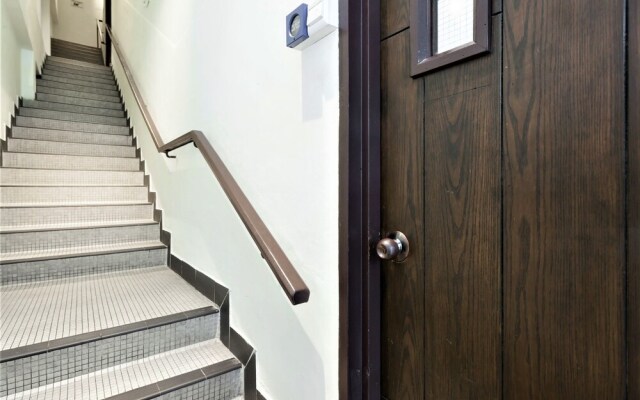 ZEN Rooms Basic Near KTM Sentul