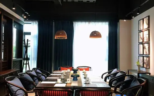 QIANNA HOTEL (Xiangcheng Yingbin Avenue)