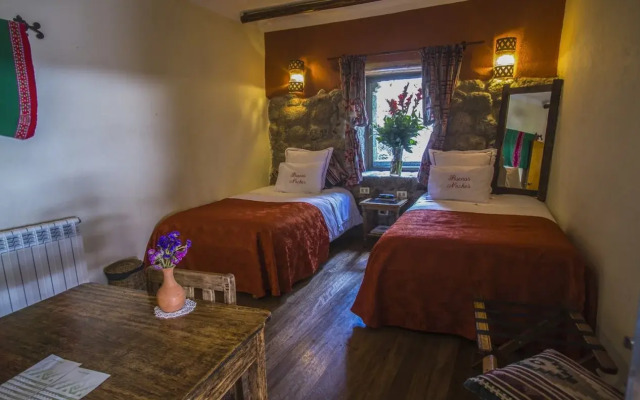 ARQUEOLOGO EXCLUSIVE SELECTION - Casa Peralta