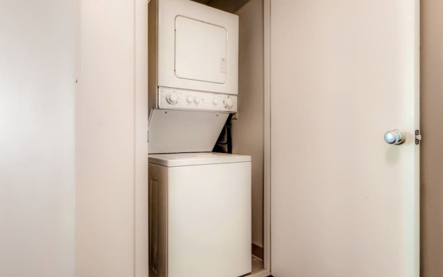 Global Luxury Suites in San Ramon