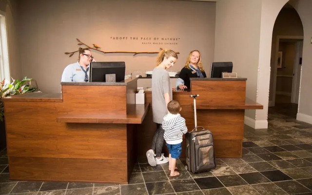 Emerson Resort & Spa