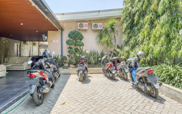 Zen Rooms Wadung Asri