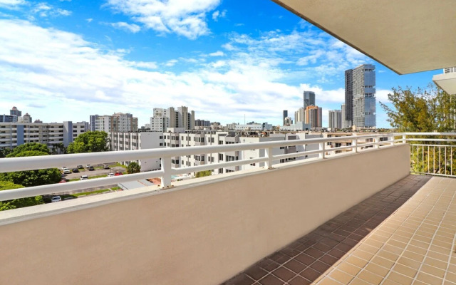 Roami at Sunny Isles