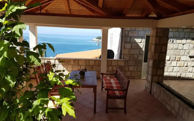 Villa Hansal