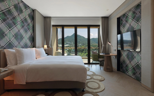 Holiday Inn Resort Qionghai Guantang by IHG