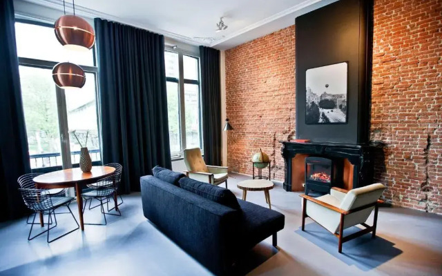 V Lofts