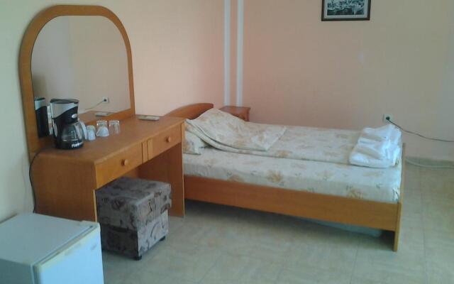 Standard Double Room in Dafinka Guest House