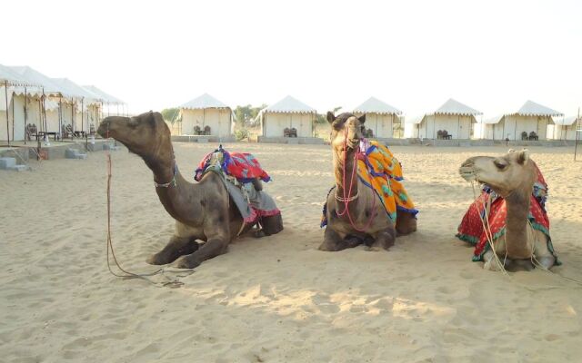 Seven Palms Luxury Camp