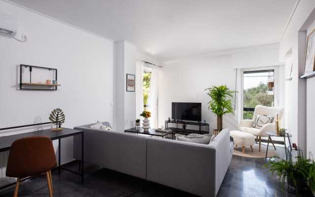 Glyfada First Class Suite