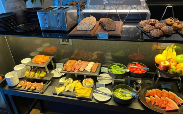 Howard Johnson Undici Republica de La Boca