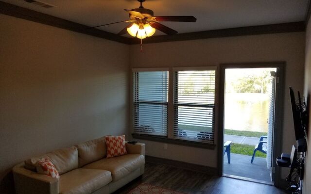 Tropical Waterview Escape