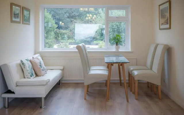 Longview - 4 Bedroom Holiday Home - Pembroke Dock