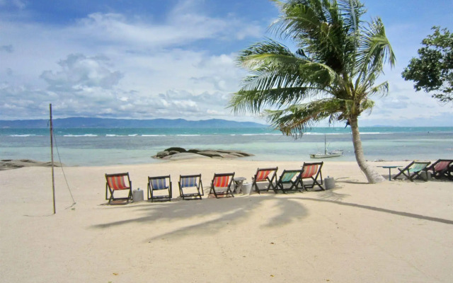 Thaniza Beachfront Resort