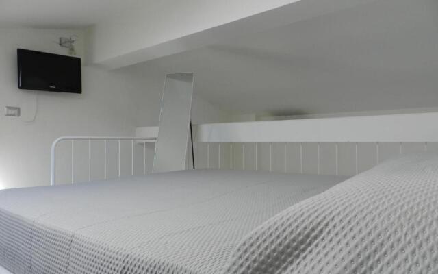 STUDIO THE BEACH - Regarda Travel