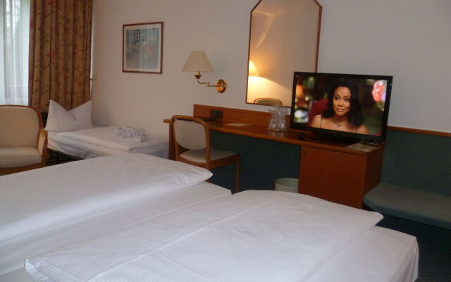 AVIA Hotel