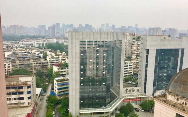 Chengdu Joy Family Apartment