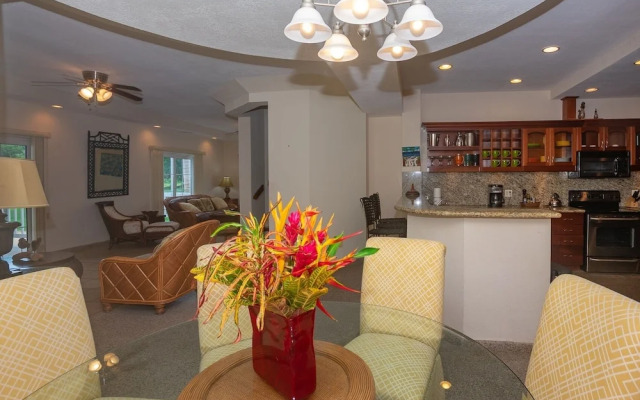 Lawson Rock - Angelfish 201 2 Bedroom Condo by RedAwning