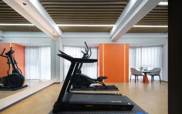 Lan mei Rui Hua Hotel (West High Speed Railway Station)