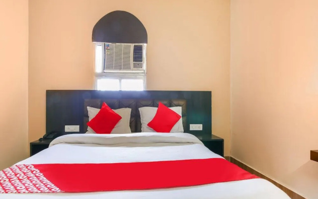 Hotel Crystal Riverside by OYO Rooms