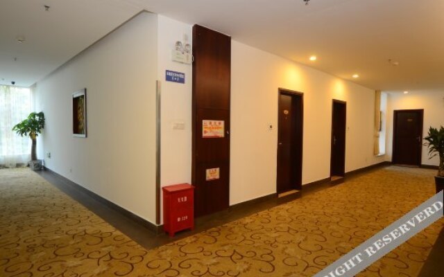 Longquan Garden Hotel