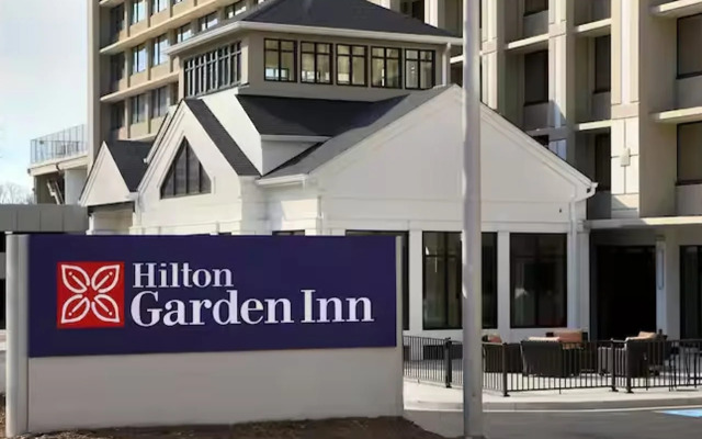 Hilton Garden Inn Reagan National Airport