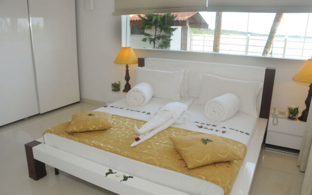 White Villa Resort Aungalla