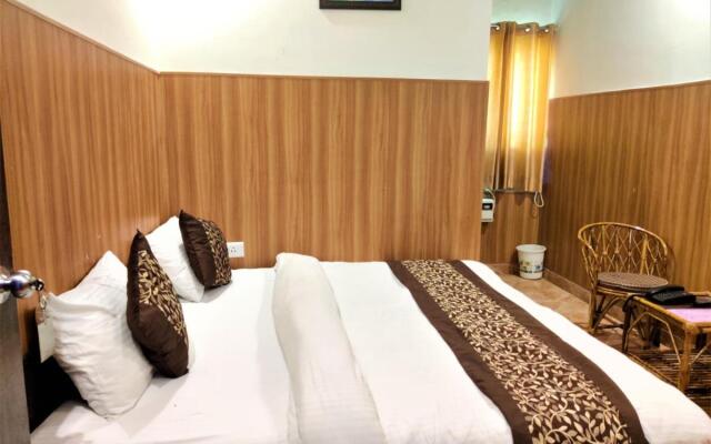 Bhagirathi Hotel in Tapovan By PerfectStyaz