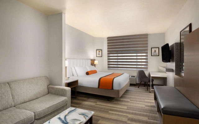 Hotel Marguerite, Trademark Collection by Wyndham