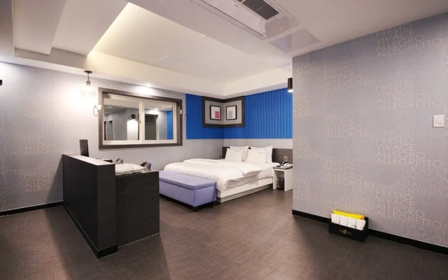 Ulsan Some Hotel