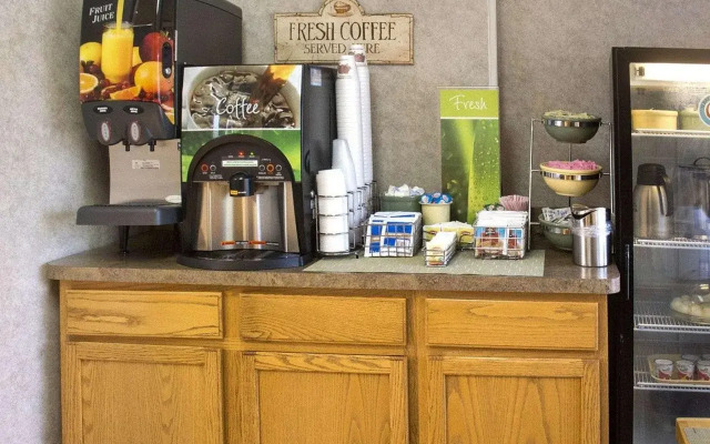 Quality Inn Fredericksburg near Historic Downtown