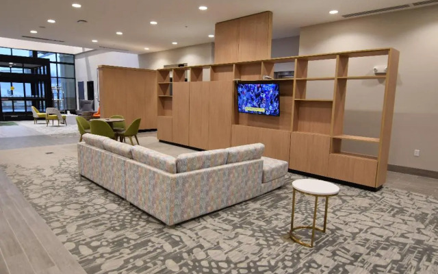 Holiday Inn Kansas City - Northeast by IHG