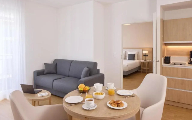 Отель Quality Aparthotel Chessy Val d’Europe