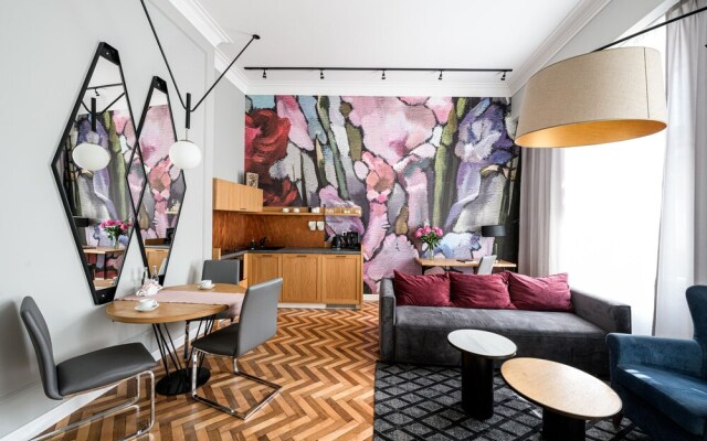 Arts Apartments