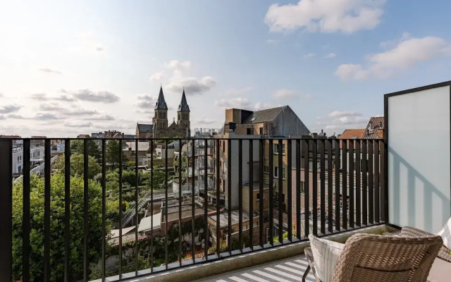 Spacious High-quality Duplex Apartment in Ostend