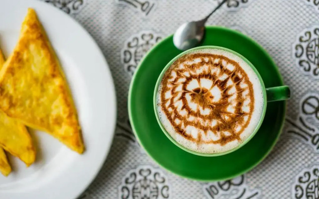 Yangshuo Riverview Hotel